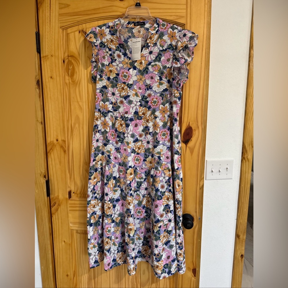 NWT Pretty Garden Women’s Large Short Flutter Sleeve Purple Floral Maxi Dress